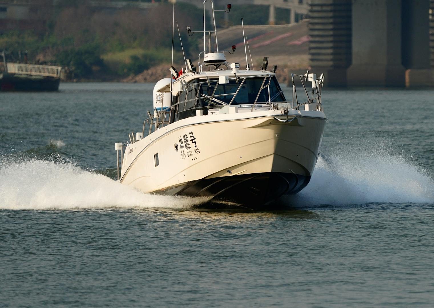 Lire la suite à propos de l’article Les différents types de bateaux : comprendre les grandes familles du nautisme